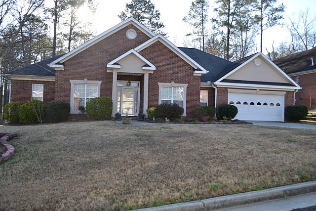 1st image of 4570 Aylesbury Ct