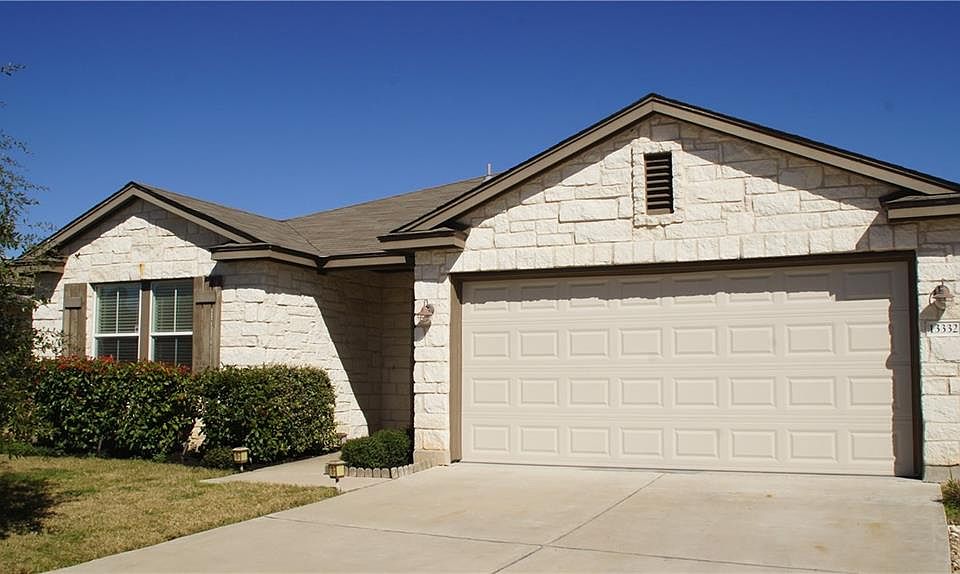1st image of 13332 High Sierra St