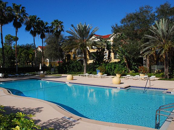 2nd image of 11571 Villa Grand APT 624