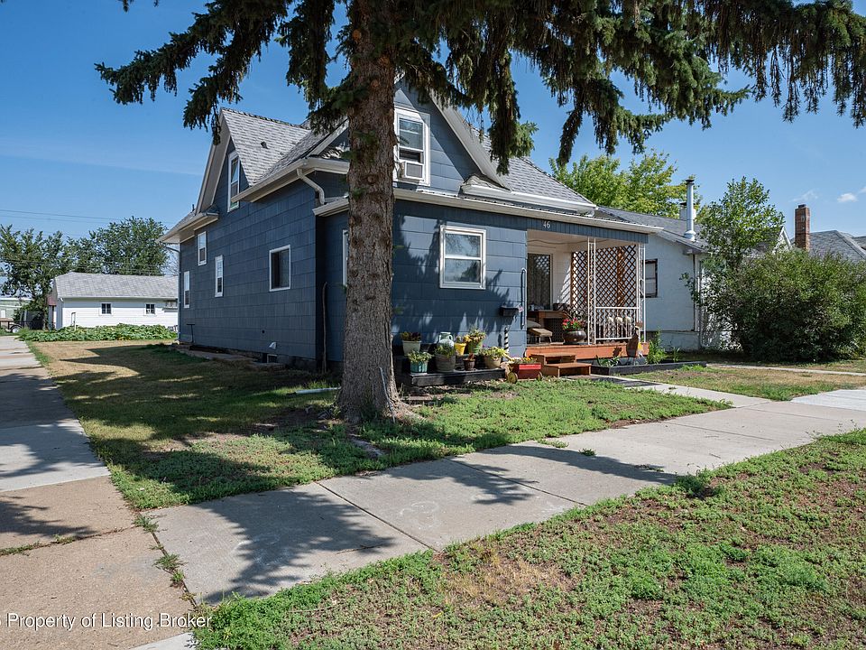 1st image of 46 1st St SW