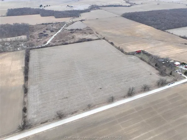 1089 Oakdale Rd, Dawn Euphemia, ON N0P 1R0