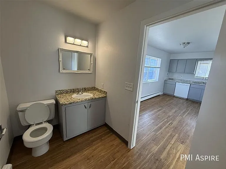 1410 E 16th St #1428 — Photo 7
