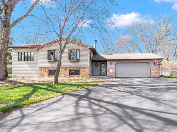 1893 Sunrise Ct, White Bear Lake, MN 55110