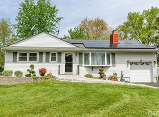 233 Shirley Pkwy, Piscataway, NJ
