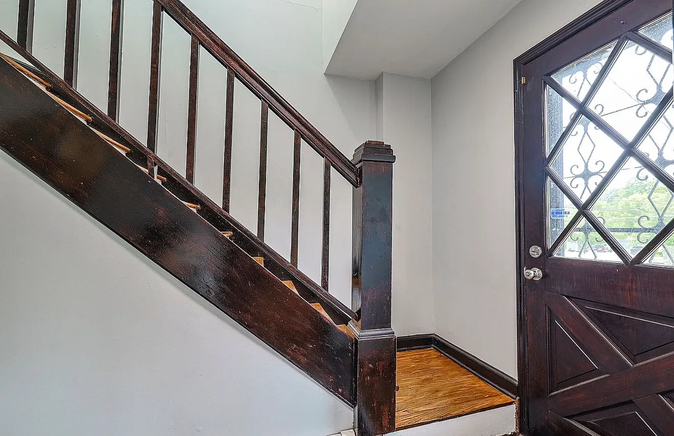 4 bed, 1861 sqft, $3,900 — Photo 4