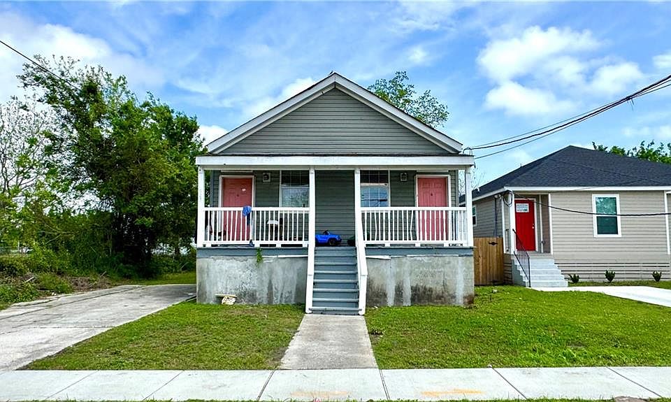 1st image of 4921 Eastview Dr
