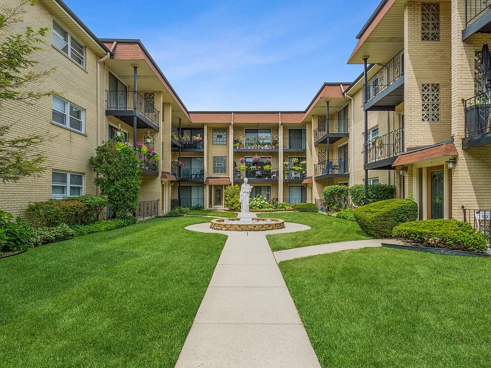 1st image of 5030 N Austin Ave APT 1B