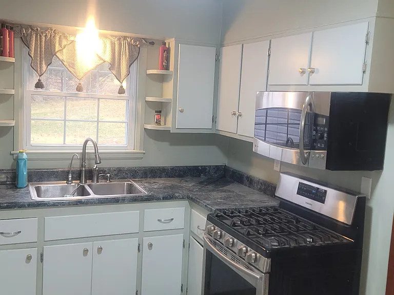 78 Nichols Rd — Photo 28