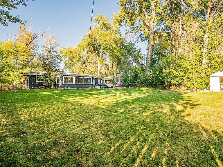 9040 W 32nd Ave — Photo 36