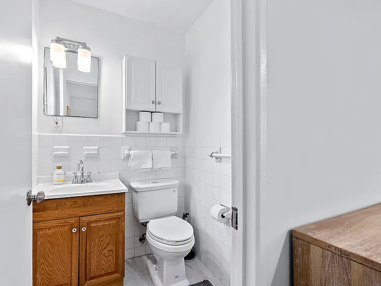 813 Riderwood Dr — Photo 22