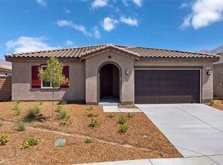 7724 Nectarsweet Dr, Riverside, CA 92507