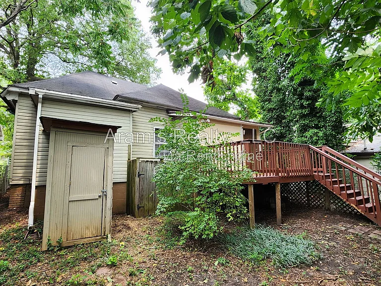 129 McDonough Blvd SE — Photo 16