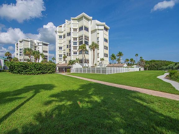 3rd image of 2400 S OCEAN Drive #4121