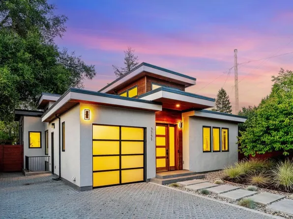 3751 El Centro St, Palo Alto, CA 94306