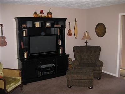 5th image of 1541 Silver Lake Dr