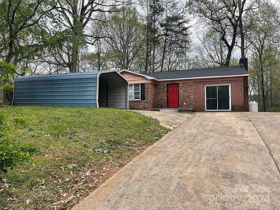 1st image of 1306 Northwoods Dr