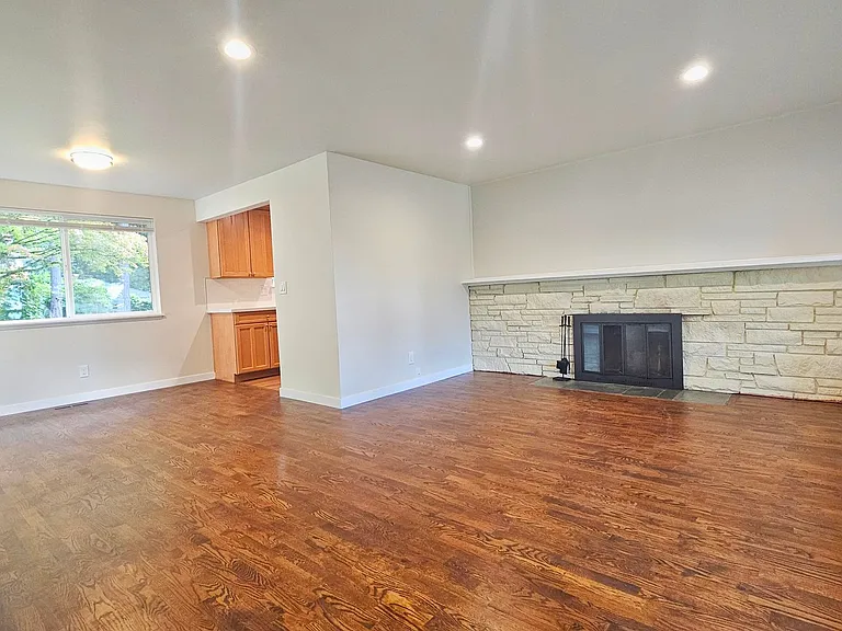 13865 SE 40th St — Photo 4
