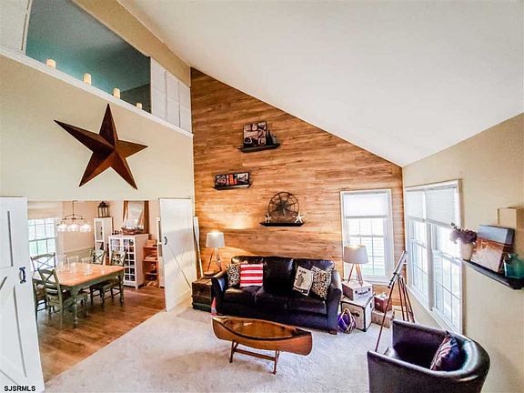 3rd image of 710 Whalers Cove Ct