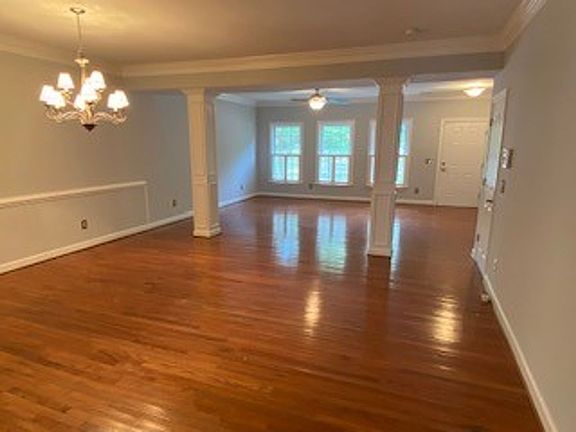 2nd image of 4327 Casey Blvd