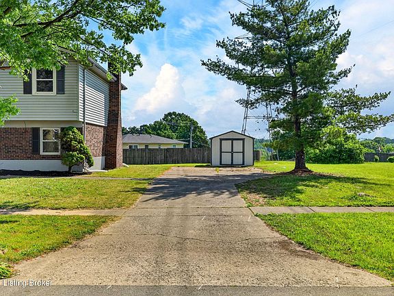 4th image of 4407 Chenwood Ln