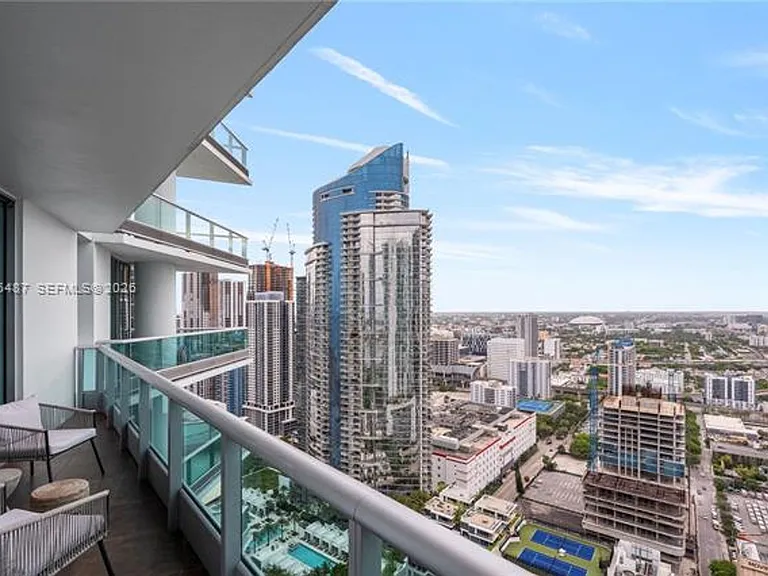 900 Biscayne Blvd #4412 — Photo 1