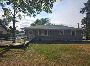 7037 Perry Ave N, Brooklyn Center, MN 55429