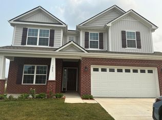 1063 Creek Way Ln, Greenwood, IN 46143