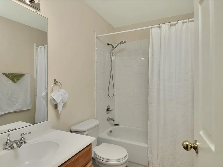 9816 Max Ln — Photo 6
