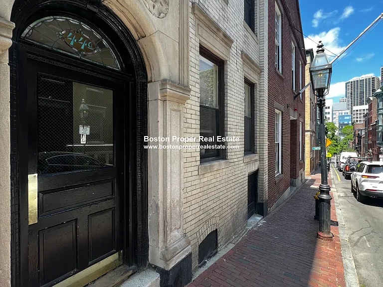 44A Joy St #4 — Photo 7