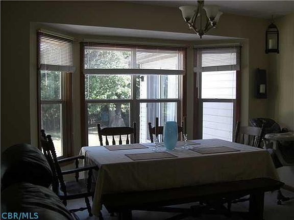 3rd image of 2574 Karok Dr