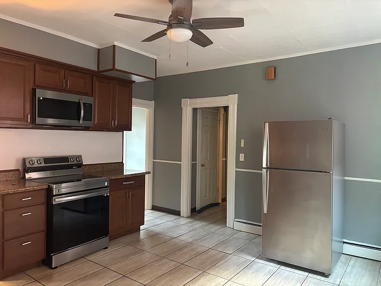 13-15 Babcock St #2 — Photo 9