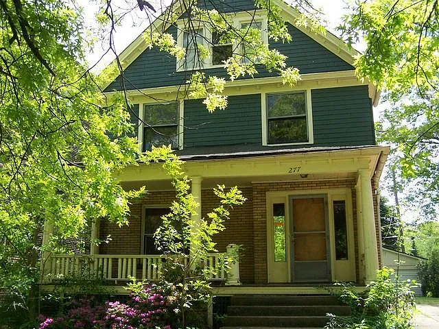 277 N Heights Ave photo 1
