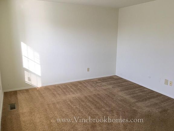 4th image of 7590 Mount Whitney St