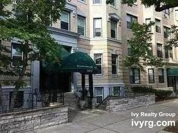 1409 Commonwealth Ave, Brighton, MA