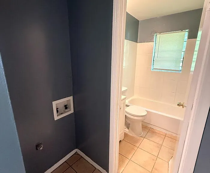 859 Carson St #859 — Photo 9