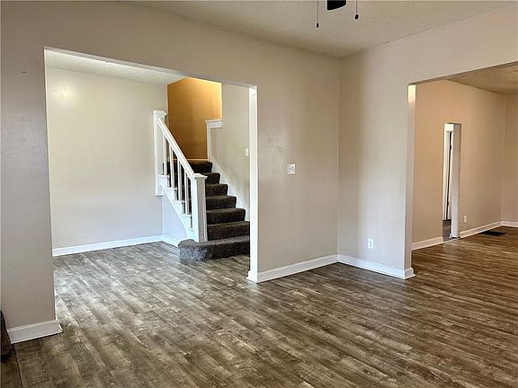 4th image of 3411 Montgall Ave