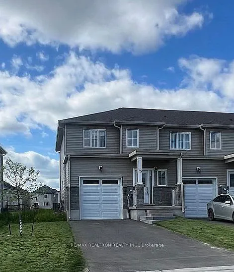 3 bed, $2,590 — Photo 1