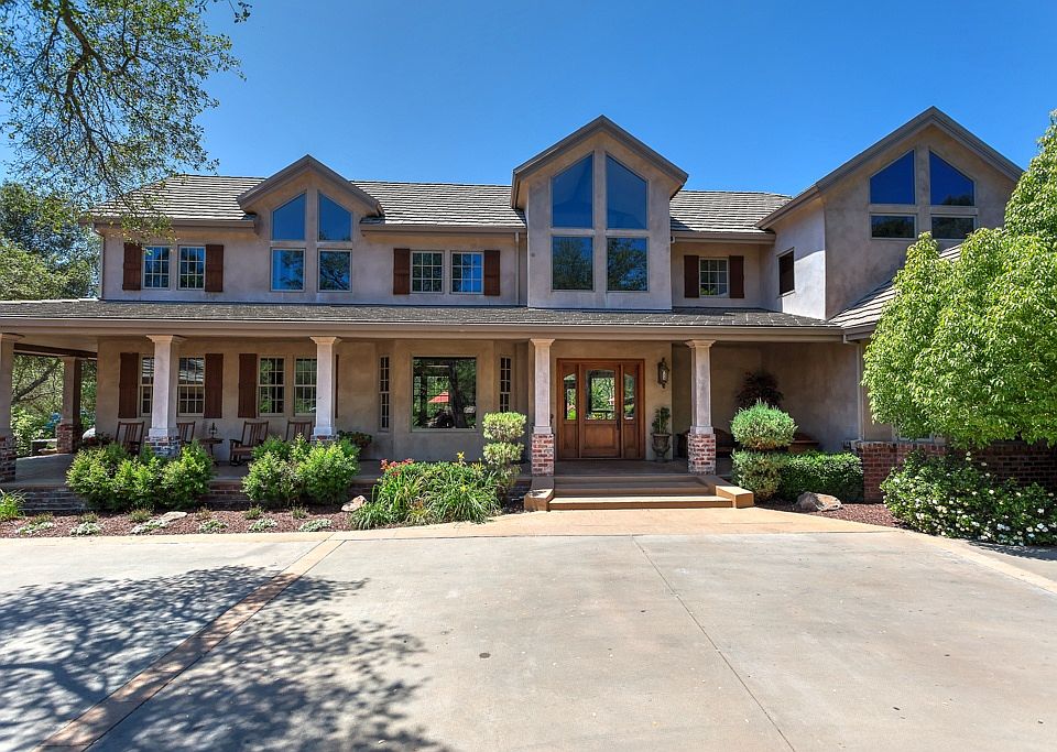 1st image of 7450 Shadow Oaks Ln