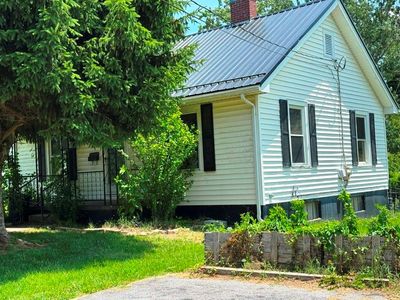 855 W Franklin St, Wytheville, VA, 24382