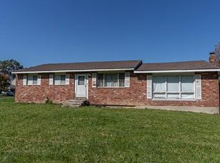 1 Hayes Pl, Washingtonville, NY 10992