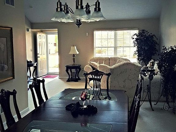 5th image of 401 Elkwood Dr
