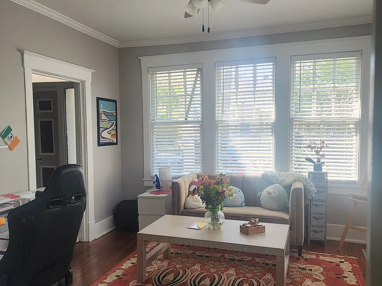 2nd sitting room/living room space