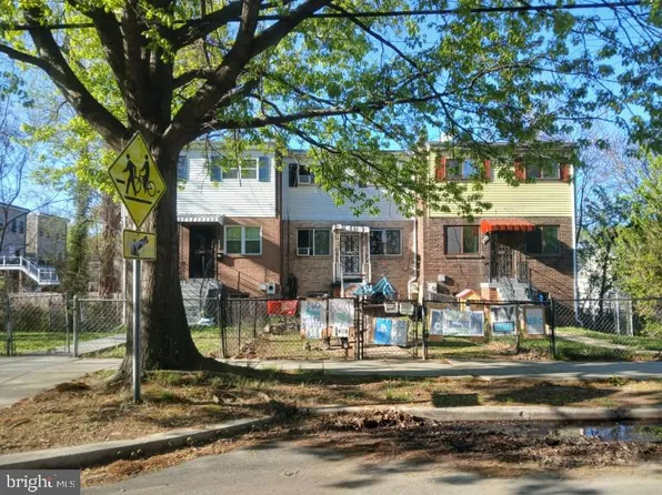 5814 Clay St NE, Washington, DC 20019