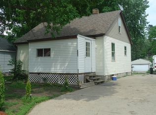 421 1st St SE, Pelican Rapids, MN 56572