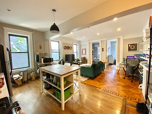 Rented by Simply Brooklyn Realty Inc | media 7