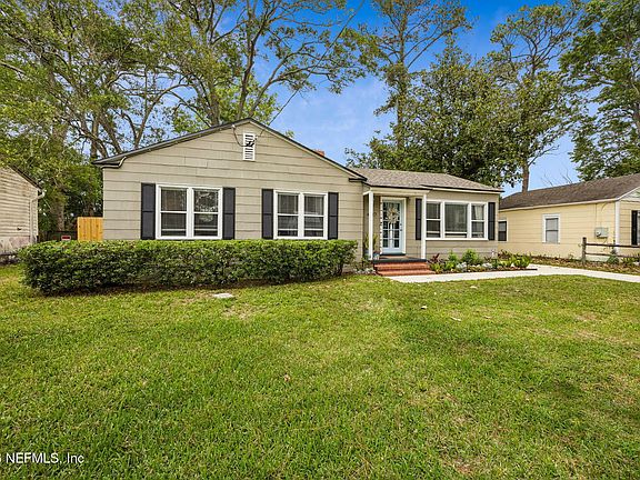 3rd image of 4617 SUSSEX Avenue