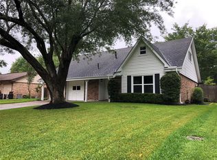 2010 Yorktown Ct S, League City, TX 77573