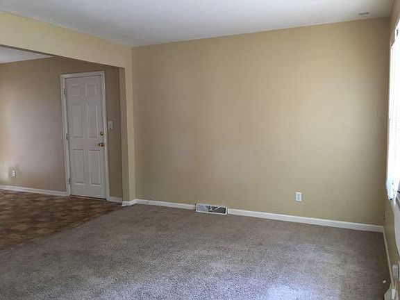 4th image of 11215 Marsh Ave