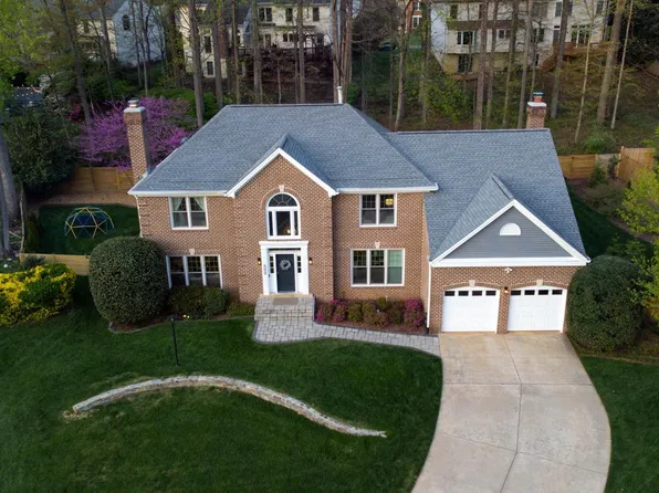 12628 Plow Ct, Fairfax, VA 22030