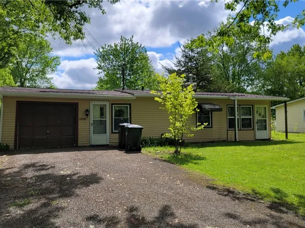 12305 Eaton Blvd, Grafton, OH 44044